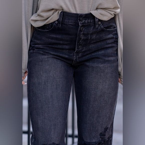 KanCan Size 11/29 Lynne Ultra High Rise Straight Leg Jeans Distressed Black NEW - Picture 2 of 14